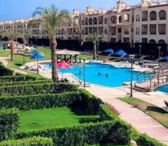Apartment لاسيرينا بالم بيتش للعائلات *