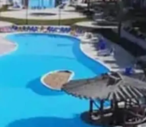 Apartment لاسيرينا بالم بيتش للعائلات Ain Sukhna